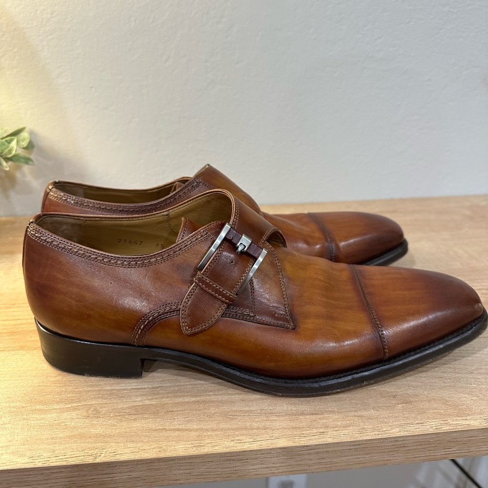 Magnanni single monk strap Cognac cap toe dress shoes 9.5